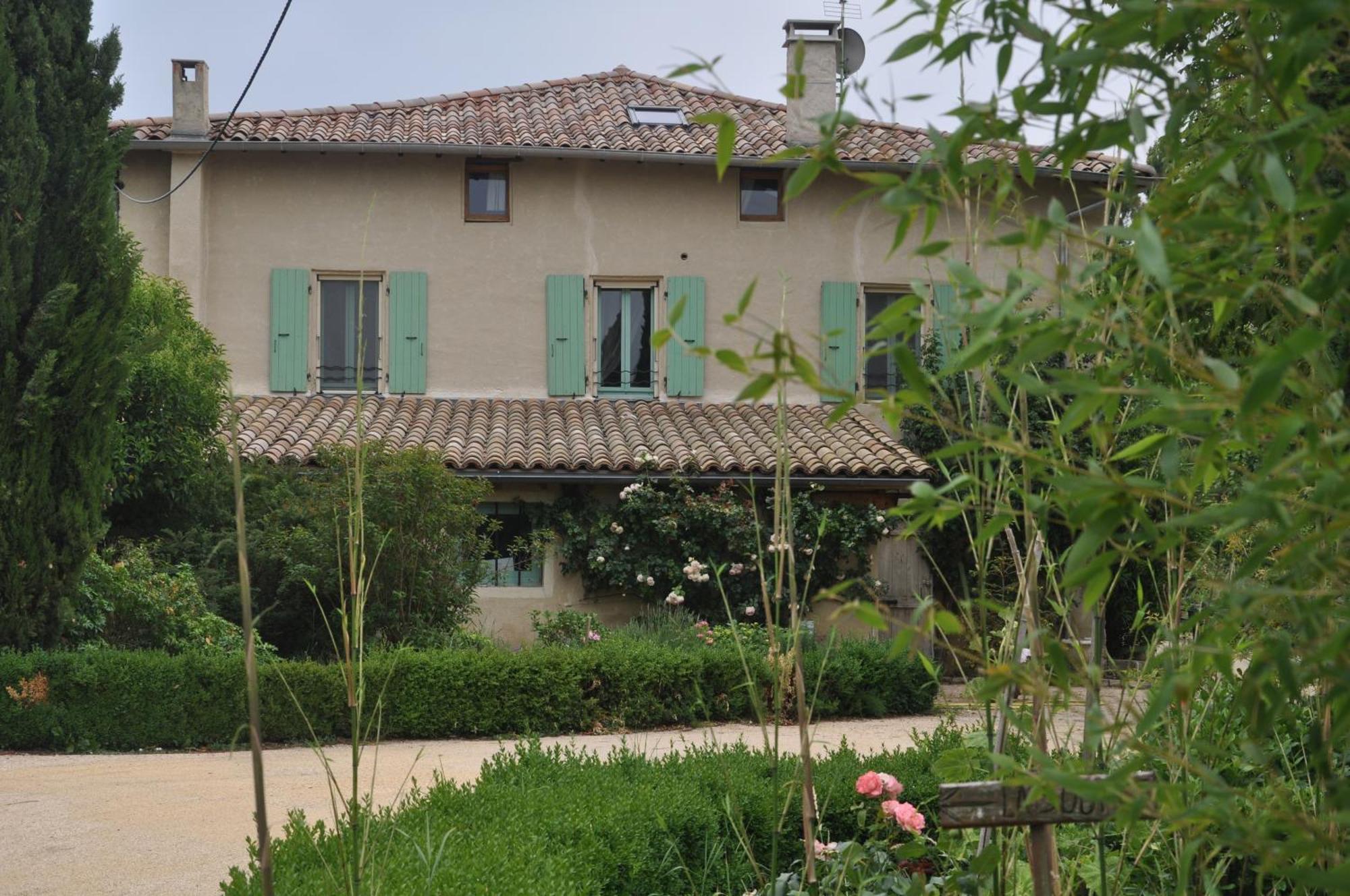 La Source, Vegetarian Guest House Chabeuil Dış mekan fotoğraf